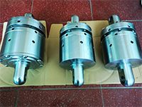 安全(quán)鉗鎖緊液(yè)壓缸