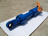 CD内(nei)置位移傳(chuan)感器液壓(ya)缸