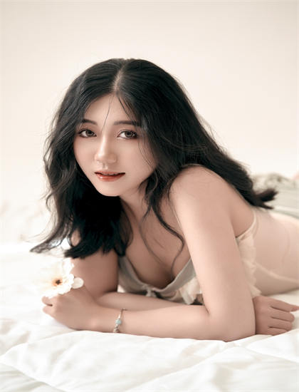 必看：《格斗之王》电影与电视剧比较：媒介差异与叙事特点